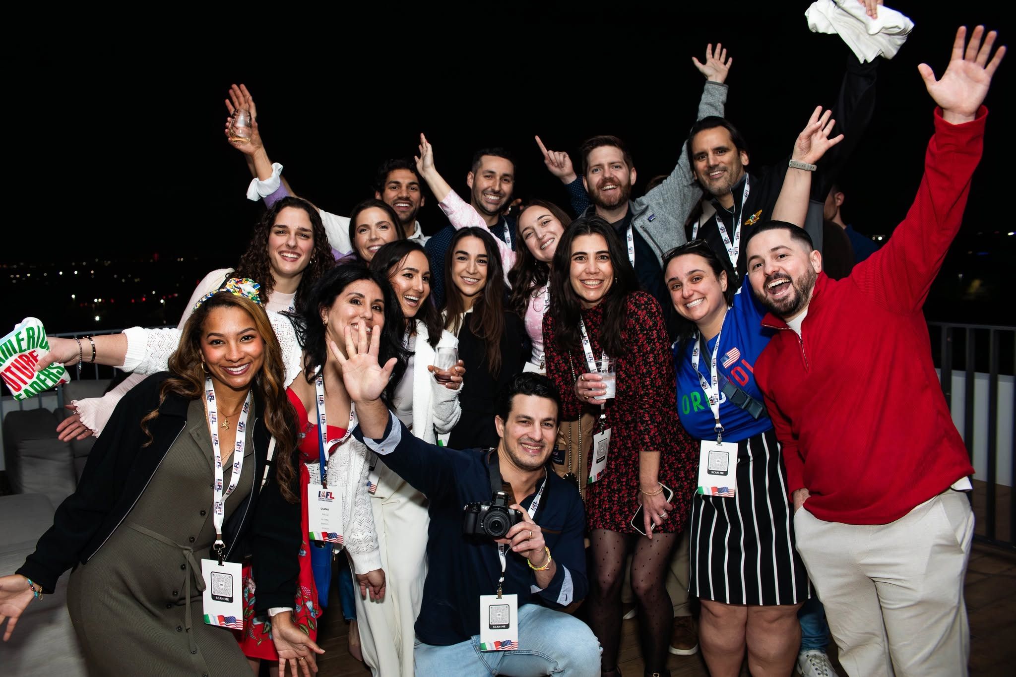 IAFL Fellows and Alumni celebrating together at the convention
